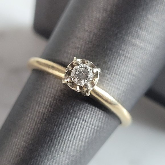 Womens Vintage Estate 14k Gold Diamond Engagement Ring 2.2g...
